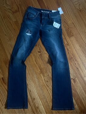 Wallflower Women's Luscious Curvy Bootcut Jeans NWT